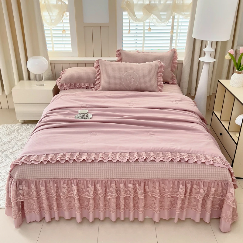 夏季爆款凉感冰丝凉席搭配同款夏被四件套可机洗空调软席花边夏被