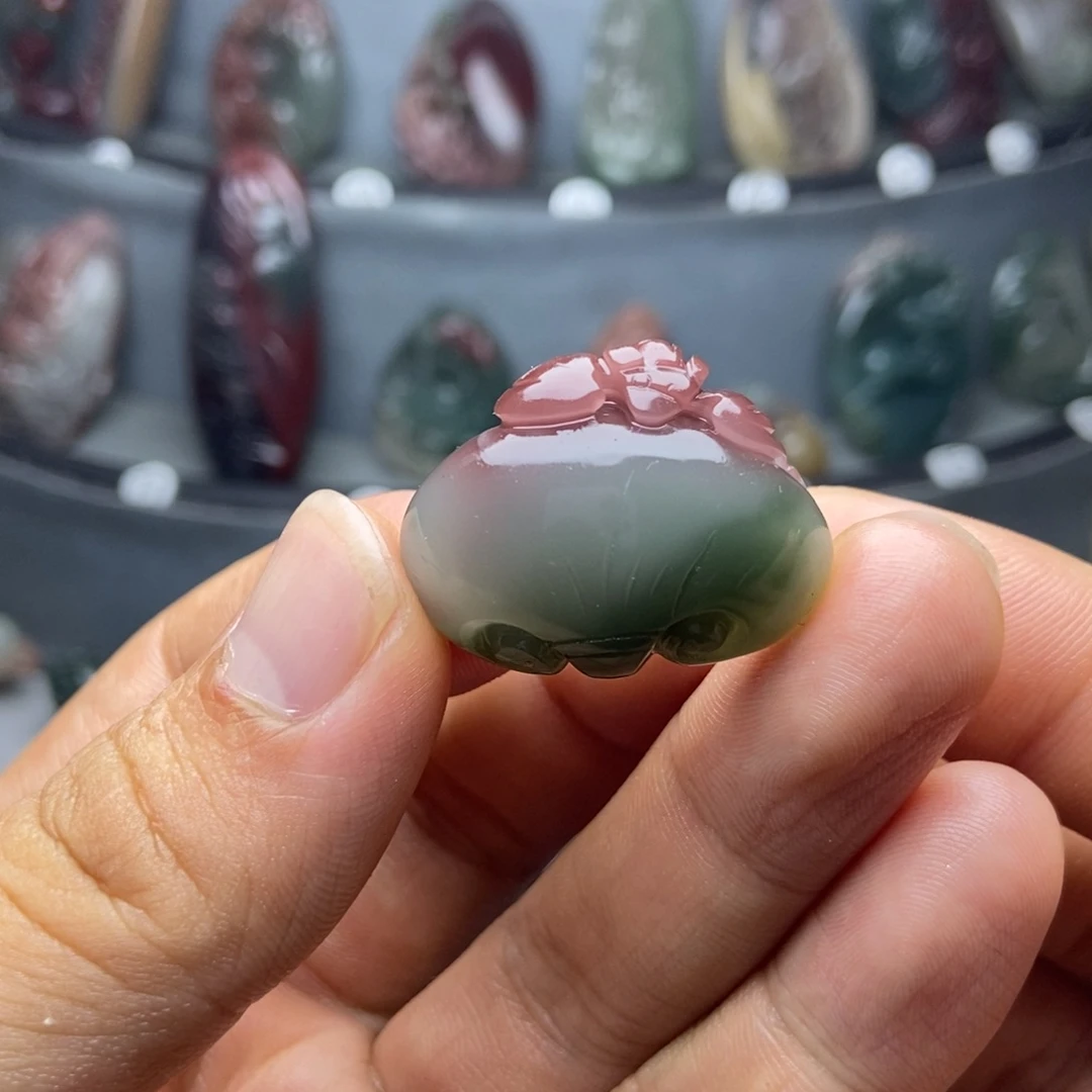 玛瑙/玉髓颈饰未镶嵌