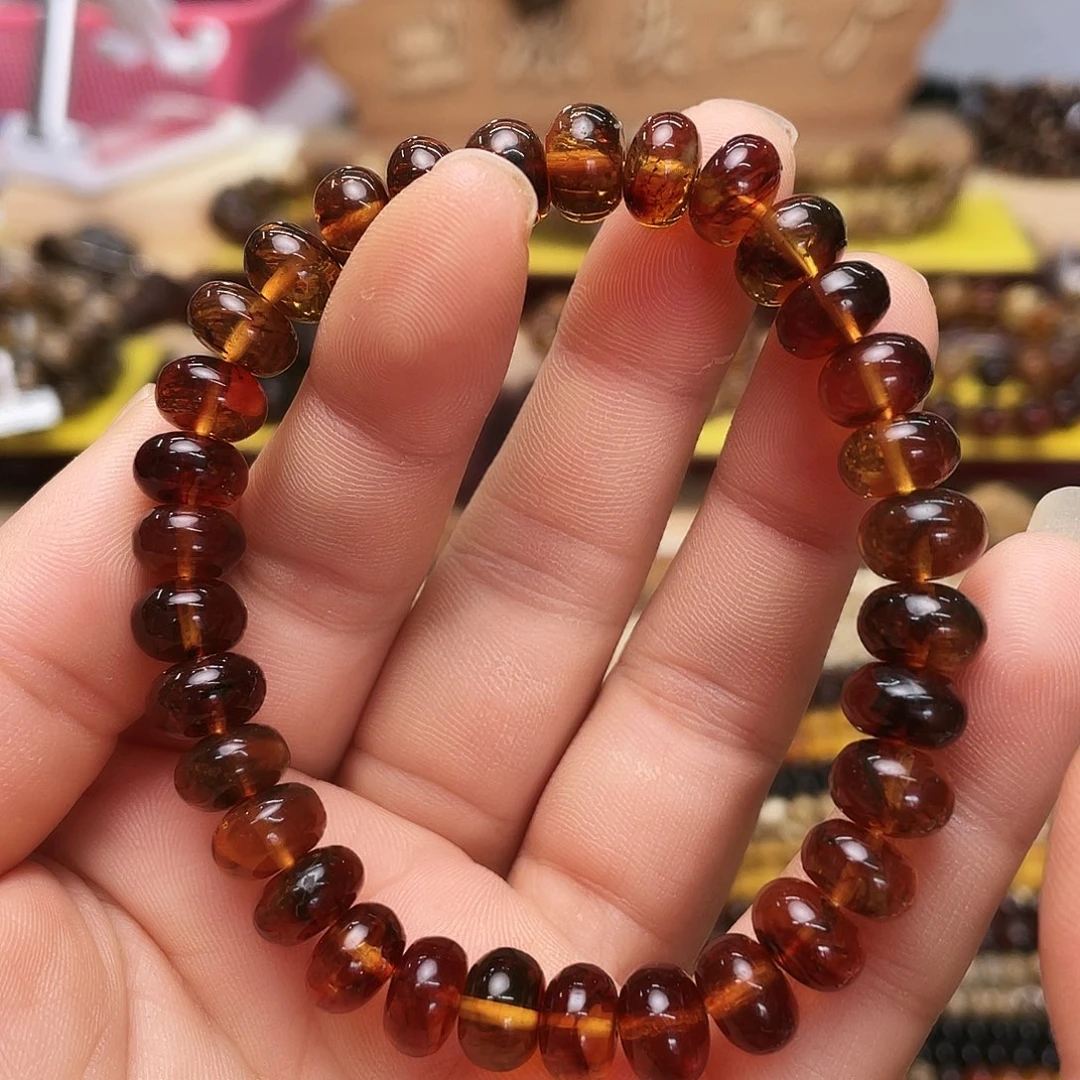 未镶嵌琥珀裸石九