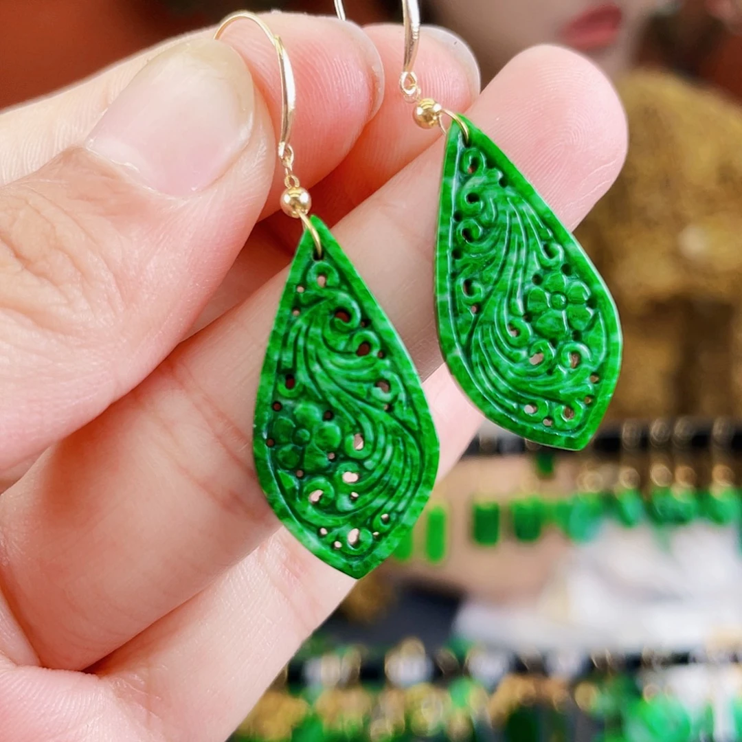 翡翠18K金镶嵌耳饰