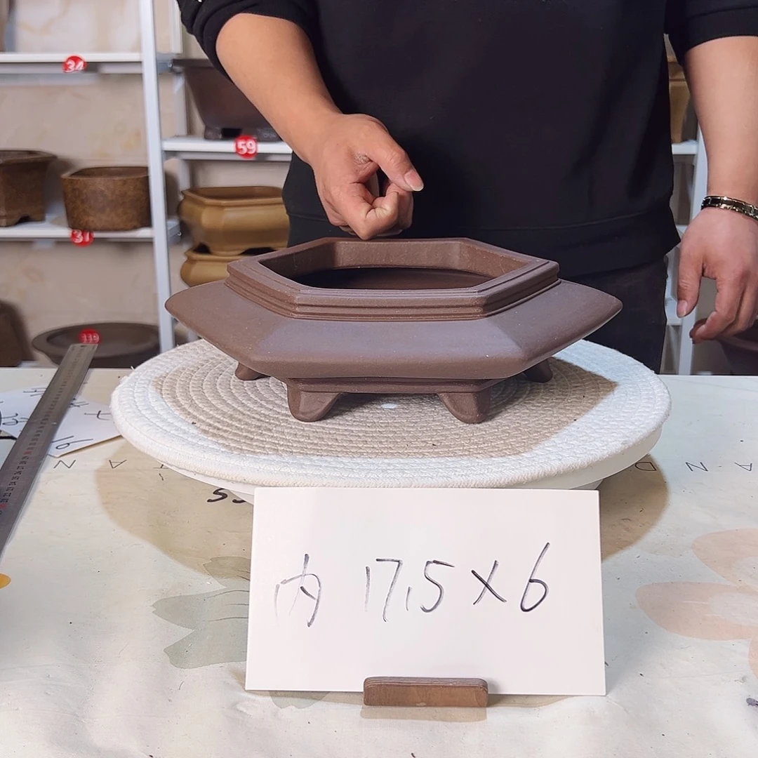 紫砂花盆往**风紫砂花盆