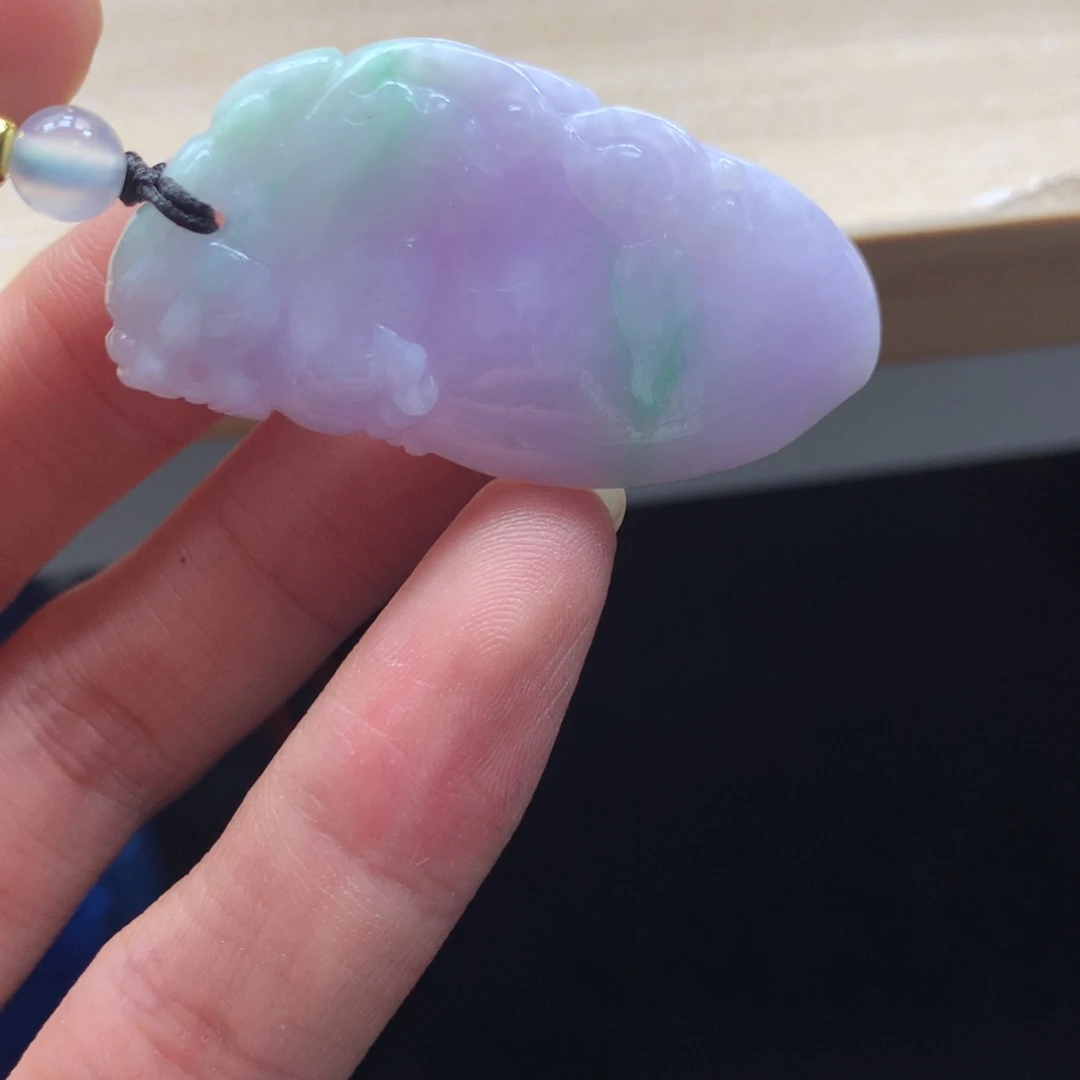 颈饰未镶嵌翡翠吊坠