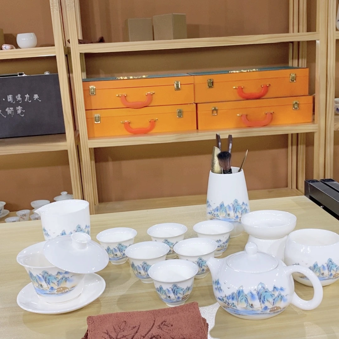 瓷片山水雅居羊脂玉套装