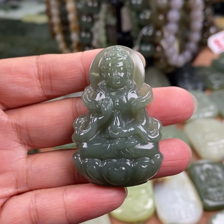 和田玉未镶嵌颈饰