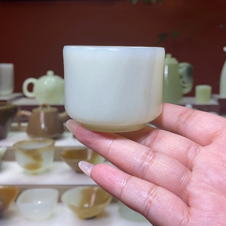未镶嵌和田玉摆件青花籽淡墨意境玉杯