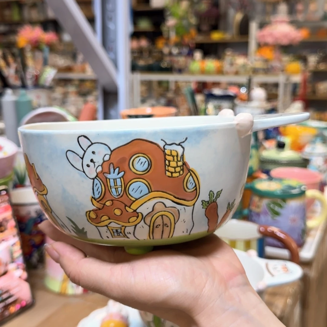 陶瓷蘑菇屋单柄碗一只