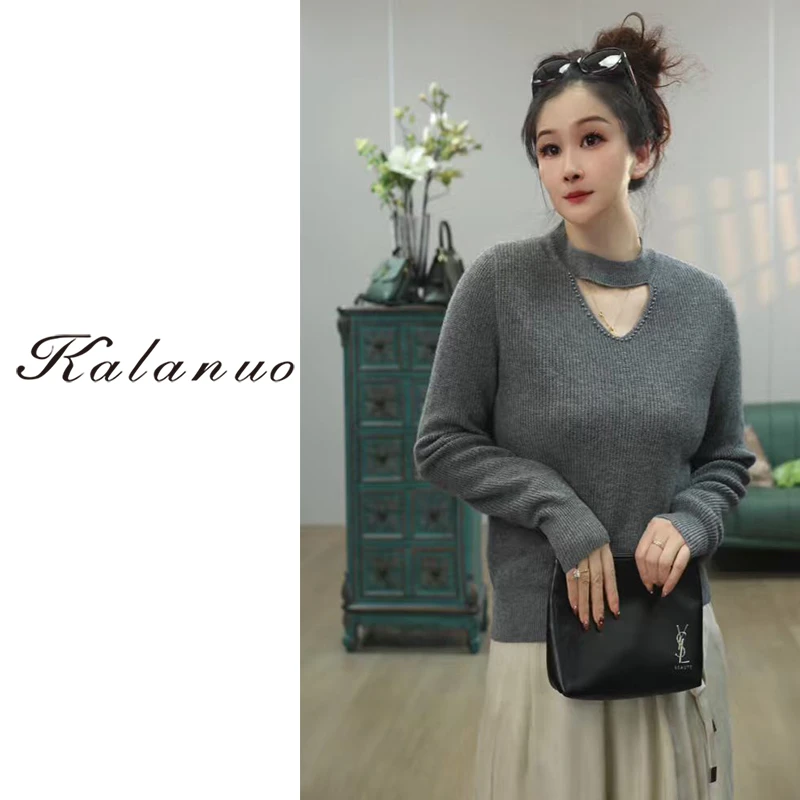 【卡拉诺】2025新款纯色爱心钉珠圆领羊毛衫6534