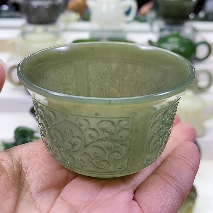 未镶嵌和田玉挂件茶杯75m l