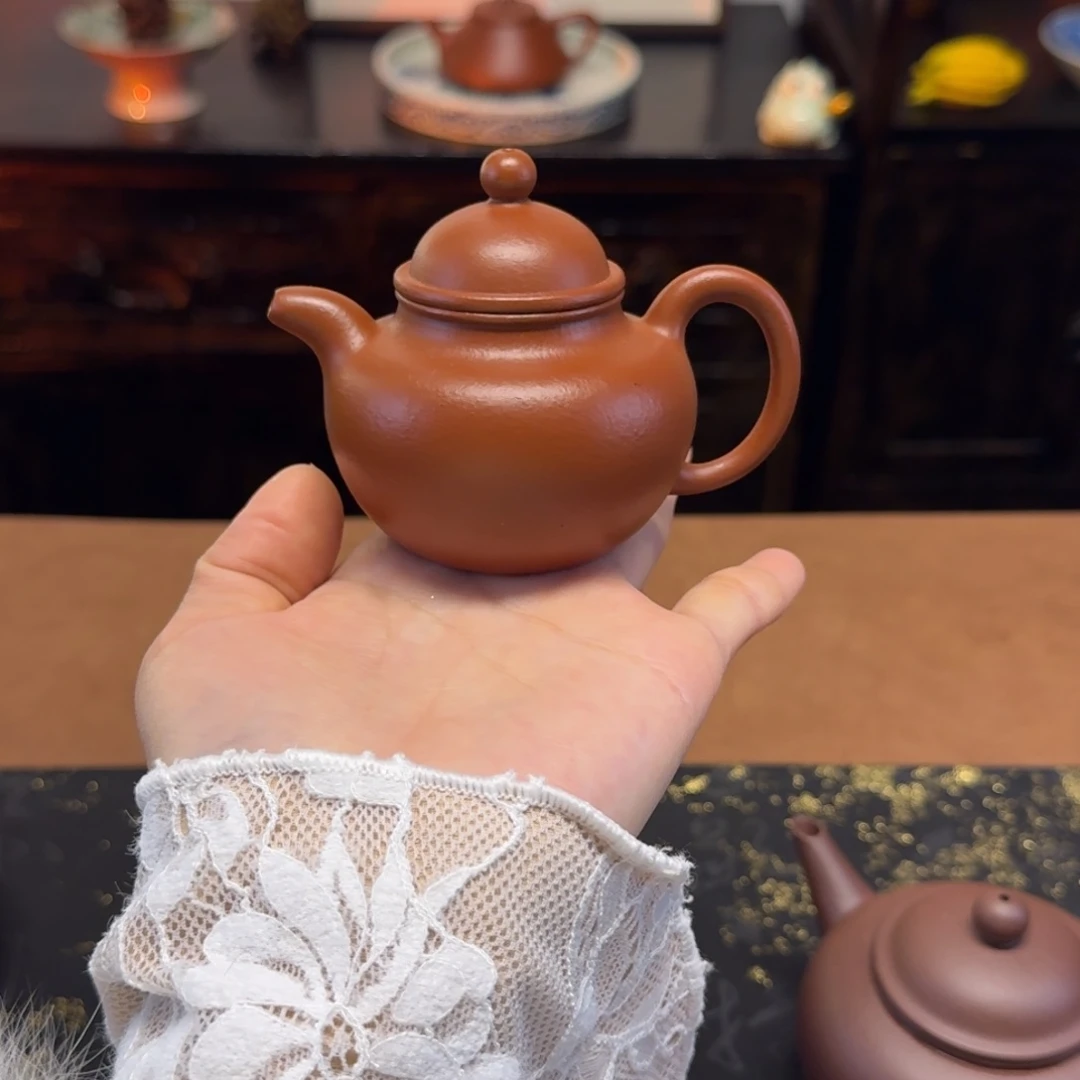 紫砂茶壶110cc，掇球，小煤窑朱泥