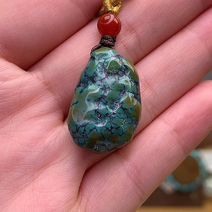 绿松石未镶嵌原矿