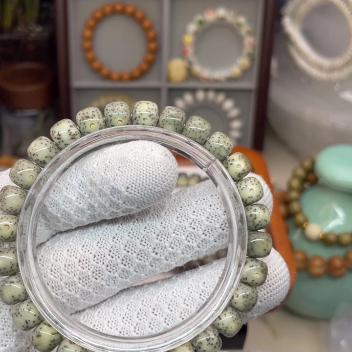 手串星月菩提石玉