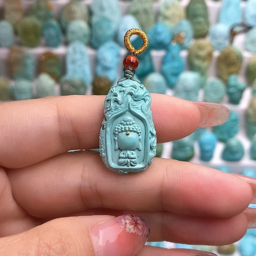 绿松石未镶嵌绿松石是**呀