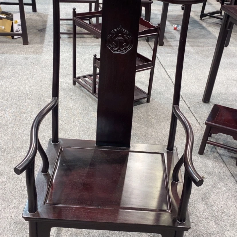 【闪购商品】突**切官帽椅