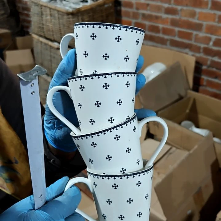 摆件陶瓷盘子碗啥都有