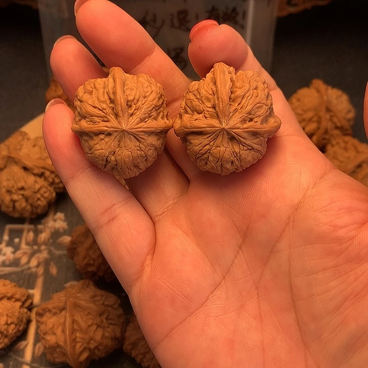 吊坠文玩核桃三棱……