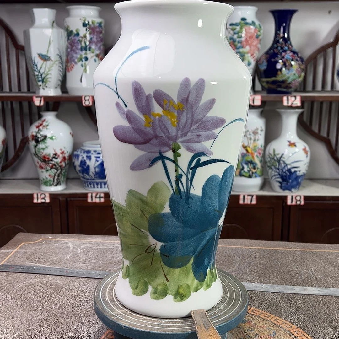 摆件陶景德镇陶瓷大鱼紫荷