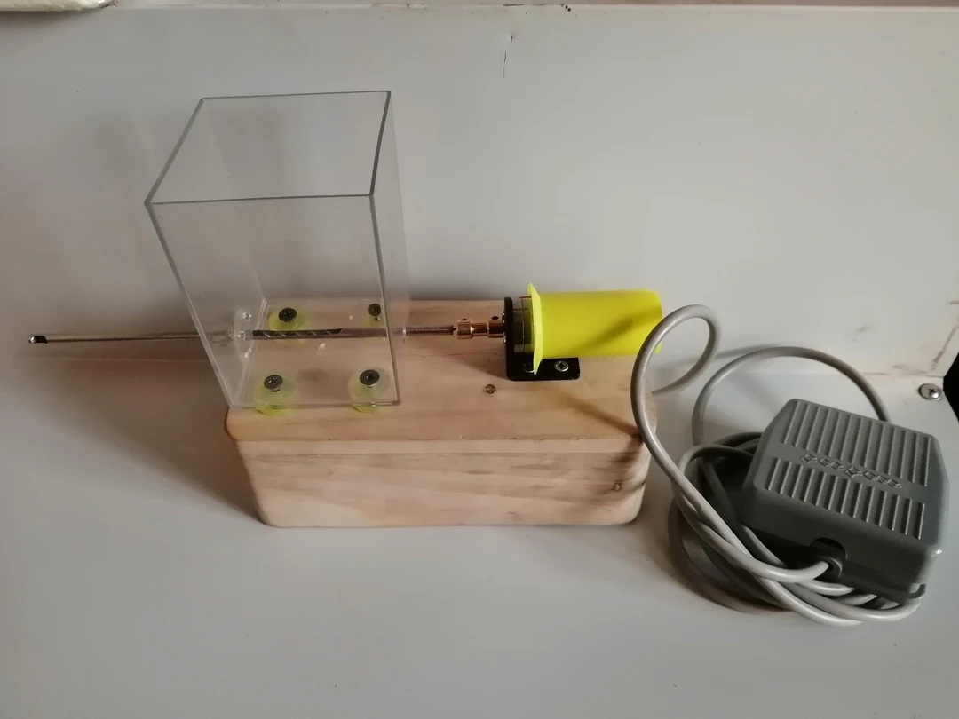 蛋小米喂食器 玄凤鹦鹉雏鸟半毛喂养小米加纳利子五色黍子喂食器4