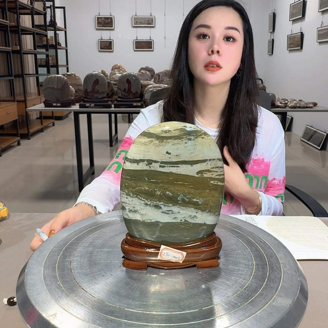 长江画面石中摆件