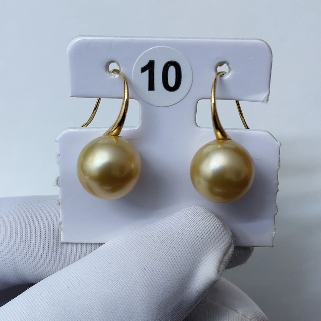 耳饰海水珍珠18K金镶嵌金珠