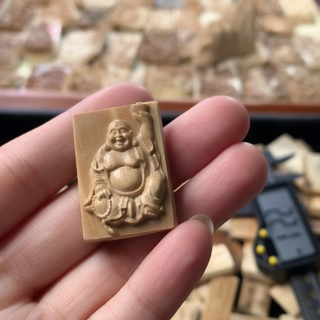 泥塑不打孔联系客服