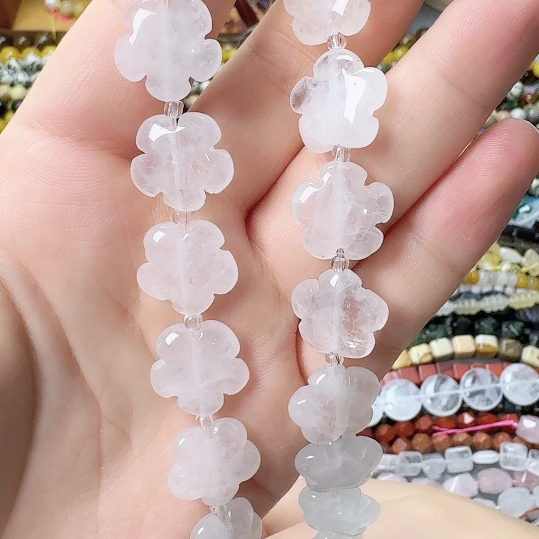 未镶嵌玛瑙/玉髓珠宝半成品白水晶花花一条