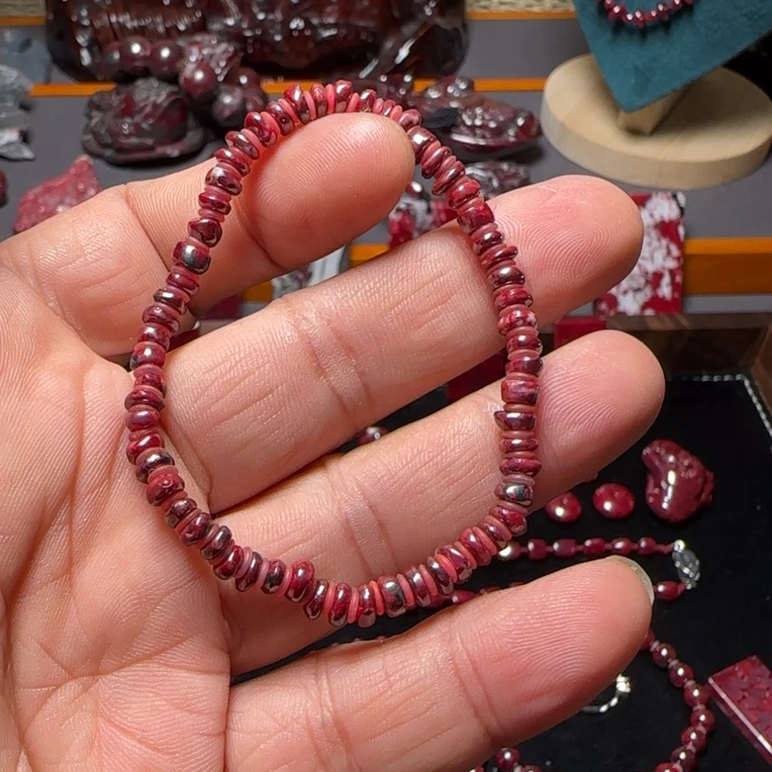 天然辰砂原矿手串