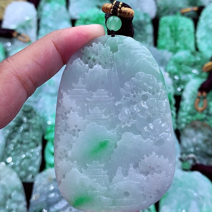 吊坠(不含链)未镶嵌翡翠