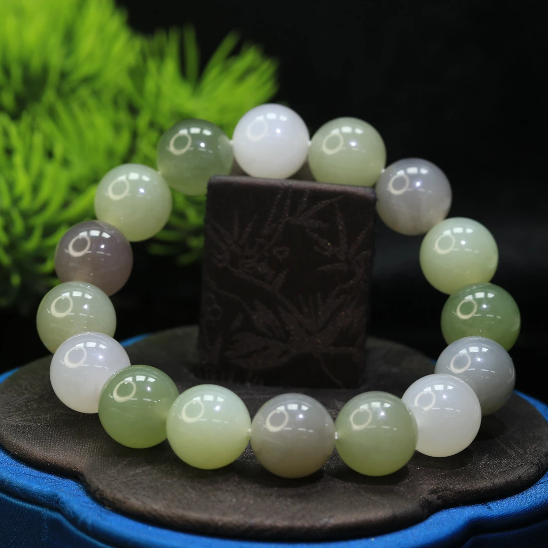 55和田玉多宝手串/000448保利厦门拍卖