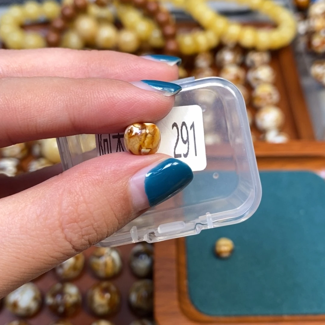把件猴头核桃沁色圆珠老型291