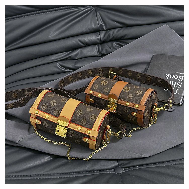 娅莉世家 新款单肩斜挎笔筒包（巴比龙）