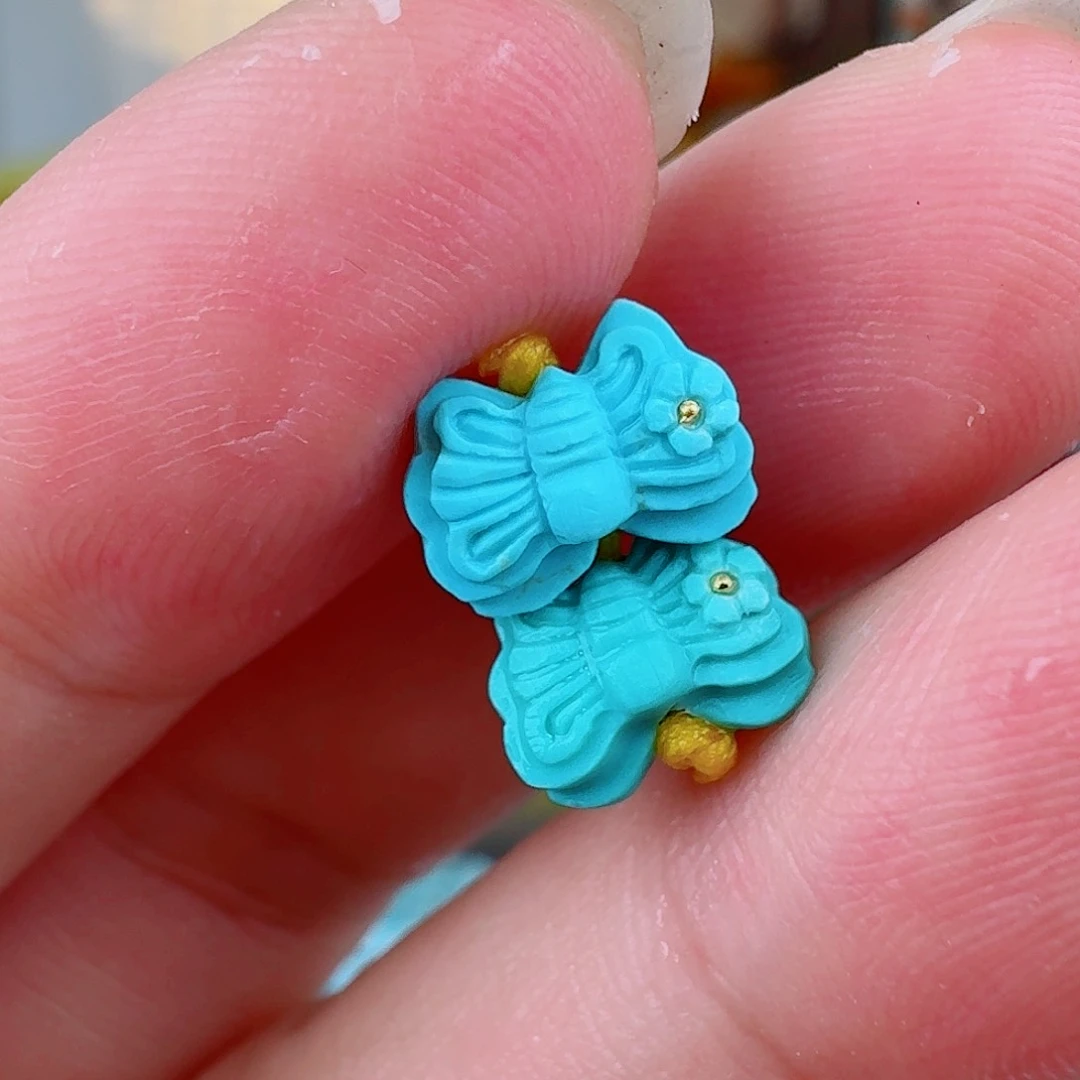 未镶嵌绿松石珠宝奇石