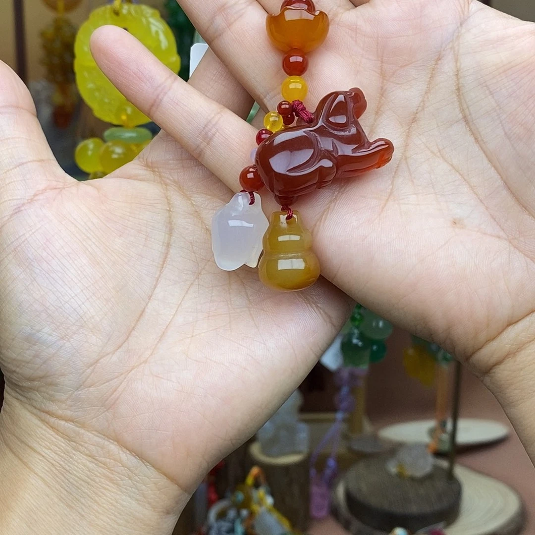 芳***࿐未镶嵌车挂玛瑙/玉髓