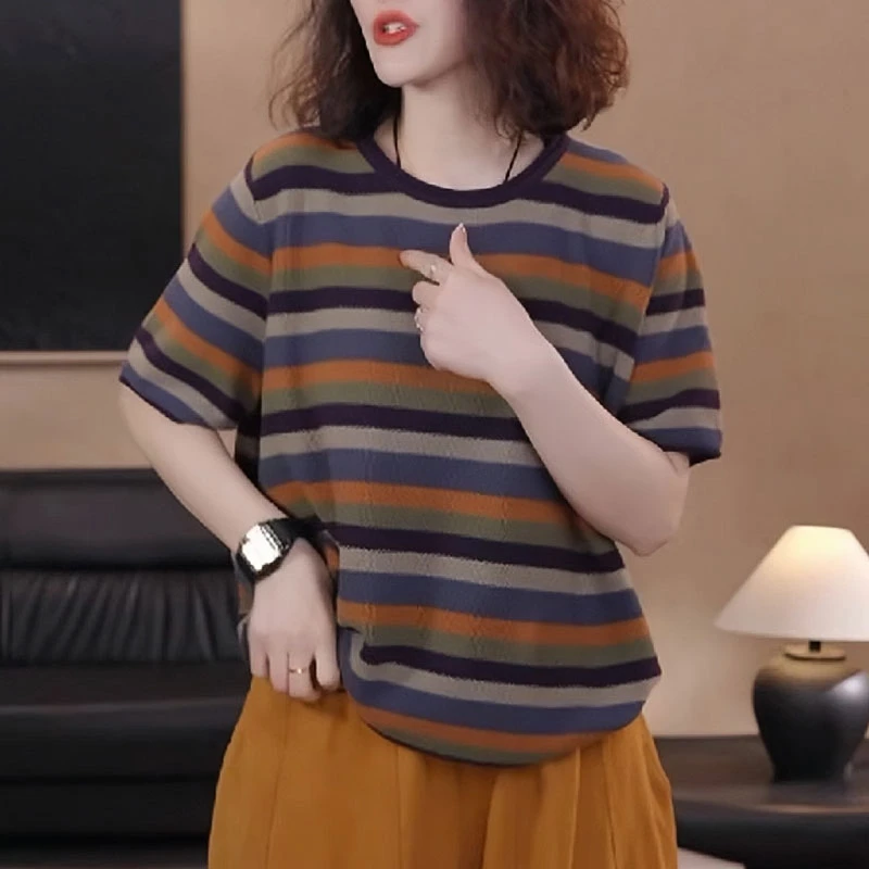 圆领条纹t恤女夏季新款时尚洋气减龄宽松显瘦设计感短袖体恤上衣