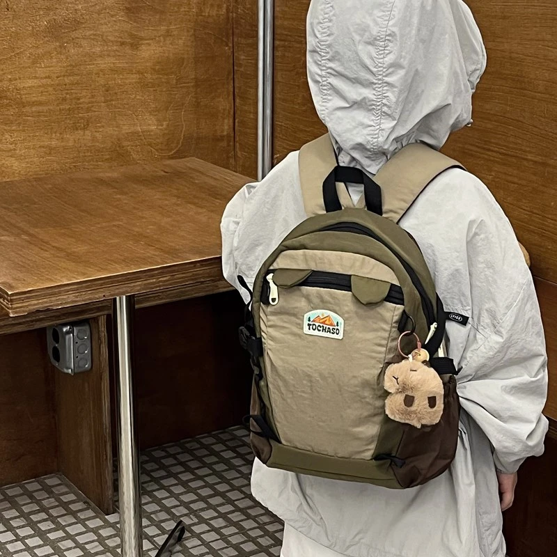 幼儿园小学生书包大容量户外女童双肩包潮酷小男孩旅游轻便小背包