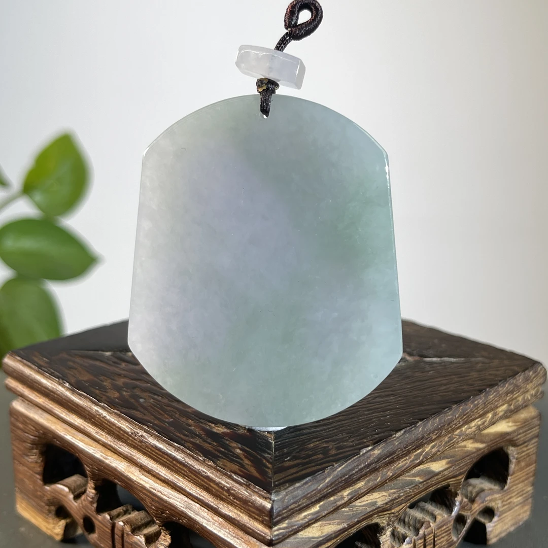 JTB04-67  天然缅甸A货翡翠  无事牌