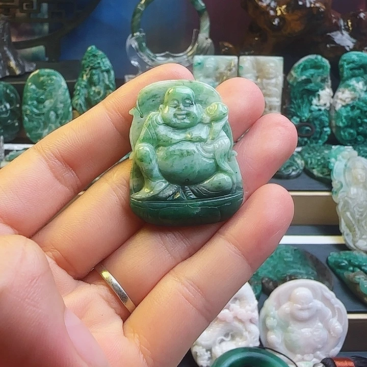 未镶嵌独山玉颈饰