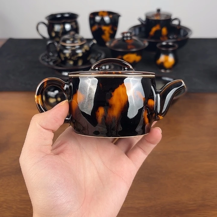 瓷玳瑁釉汉瓦壶壶壶