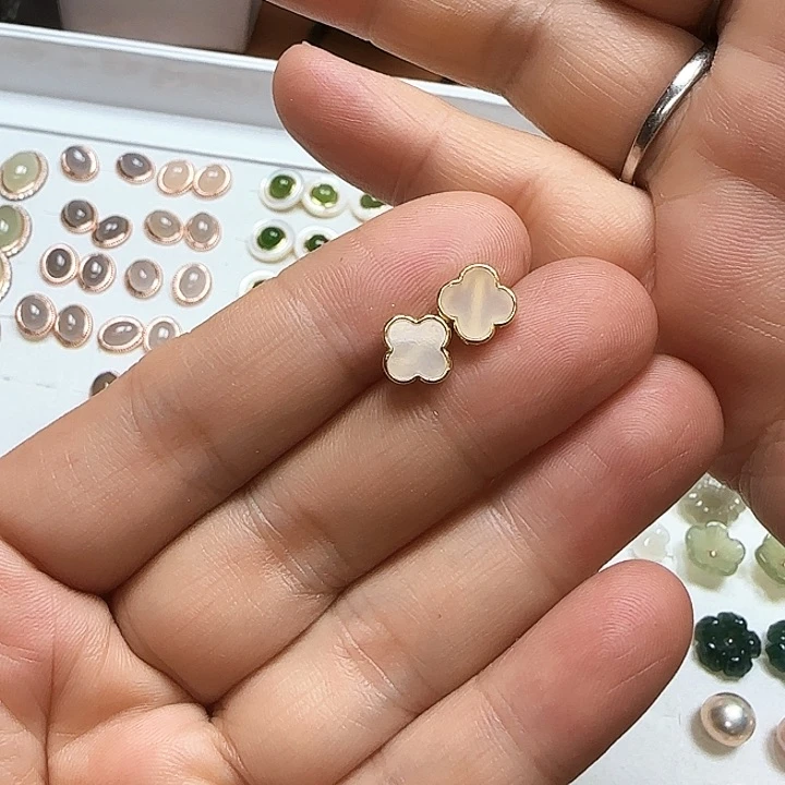 和田玉耳饰银S925镶嵌对**古