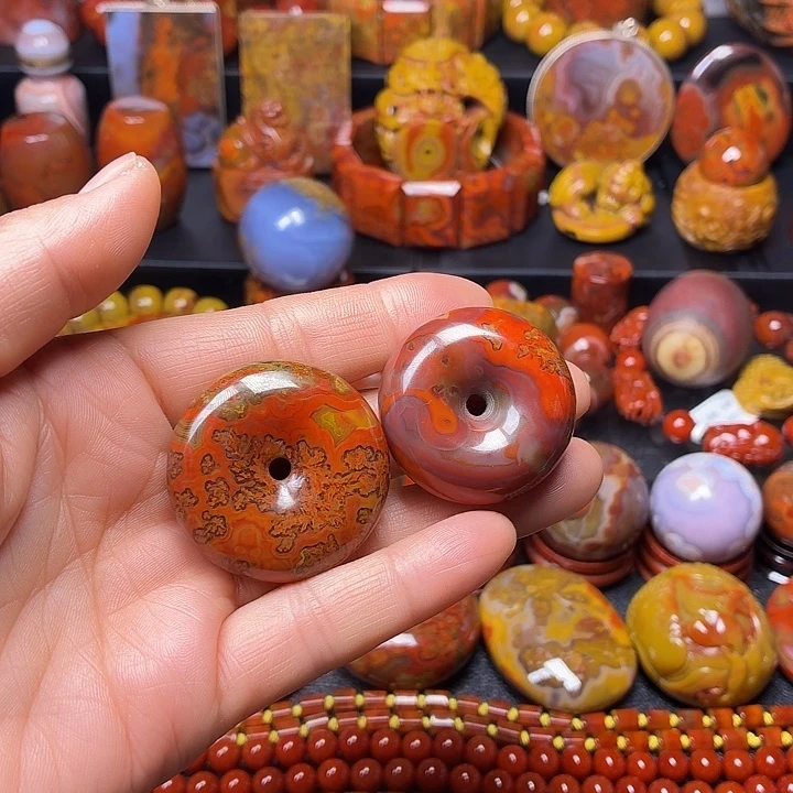 许***多玛瑙/玉髓未镶嵌平安扣