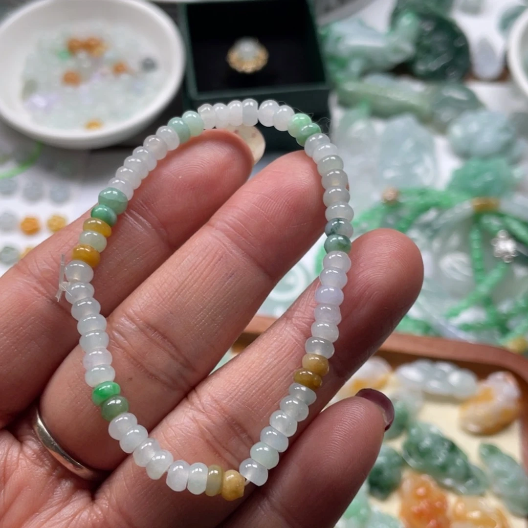 翡翠颈饰未镶嵌67897889