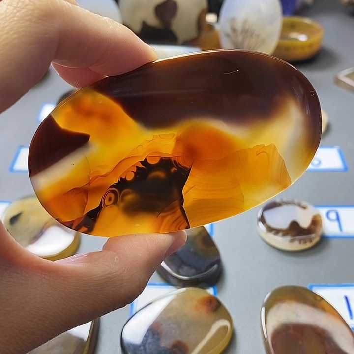 玛瑙/玉髓未镶嵌珠宝半成品47