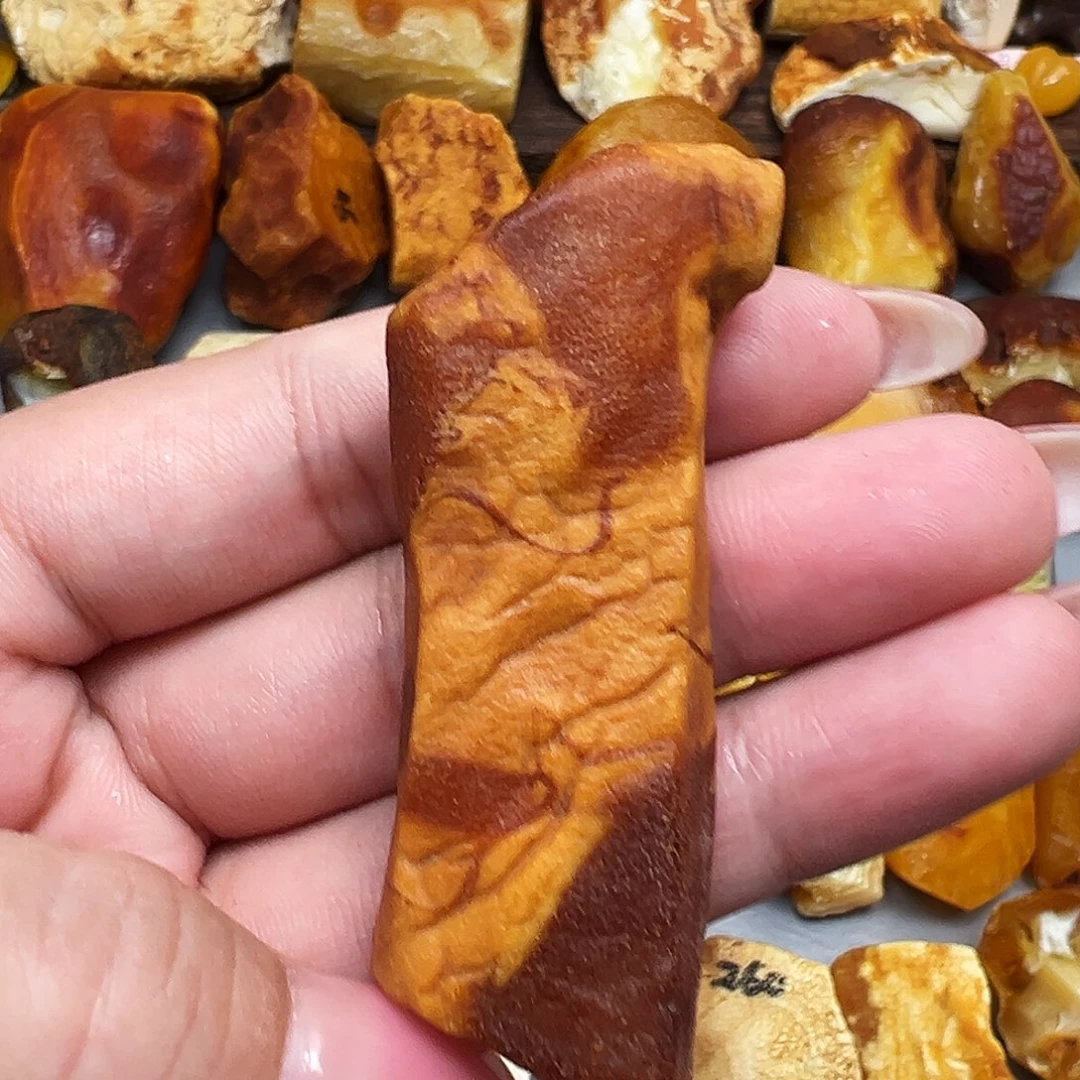 定制琥珀未镶嵌蜜蜡
