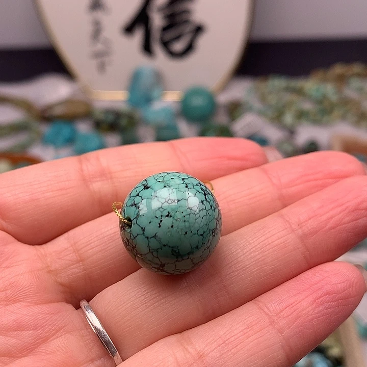 绿松石未镶嵌扣子