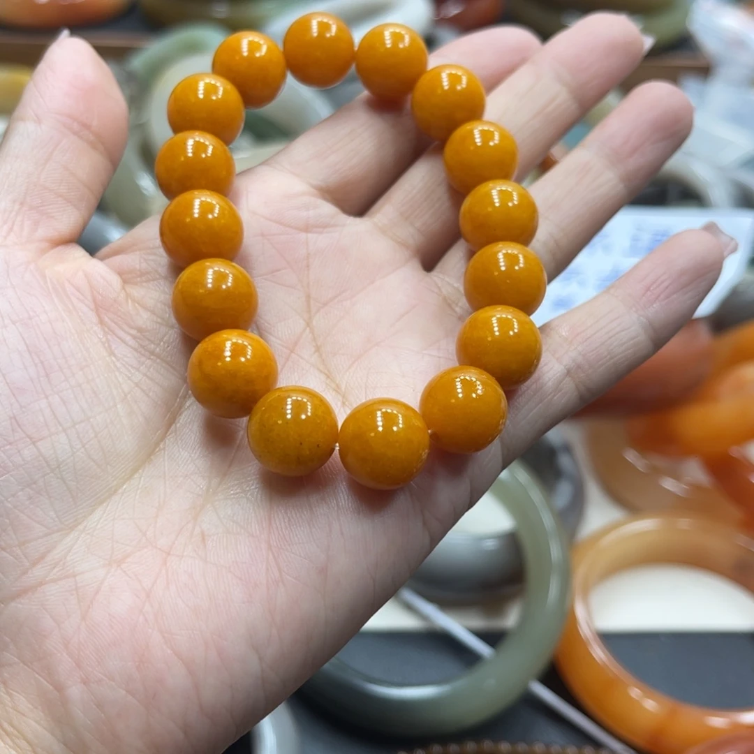 石英岩玉未镶嵌珠宝奇石