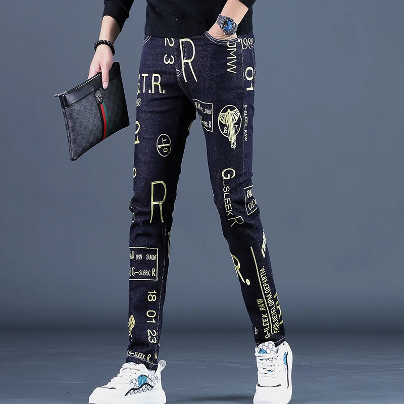 高端蓝色牛仔裤男款刺绣秋季2025新款小脚修身弹力裤子潮流男士潮