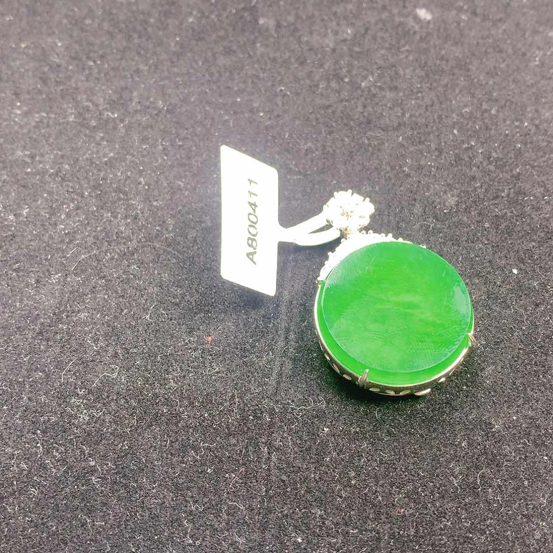 翡翠银S925镶嵌颈饰翡翠
