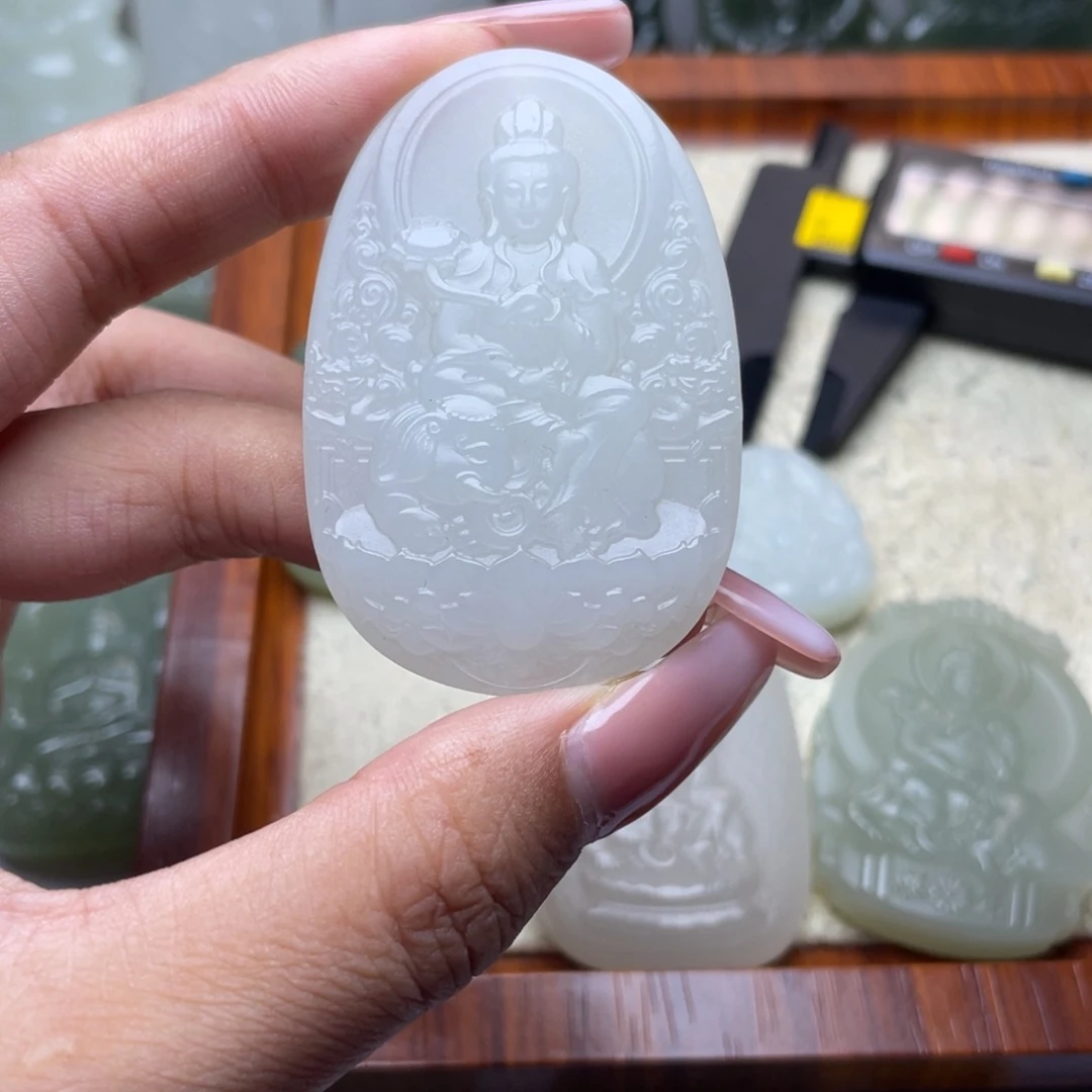 ****蔓定制和田玉精抛光