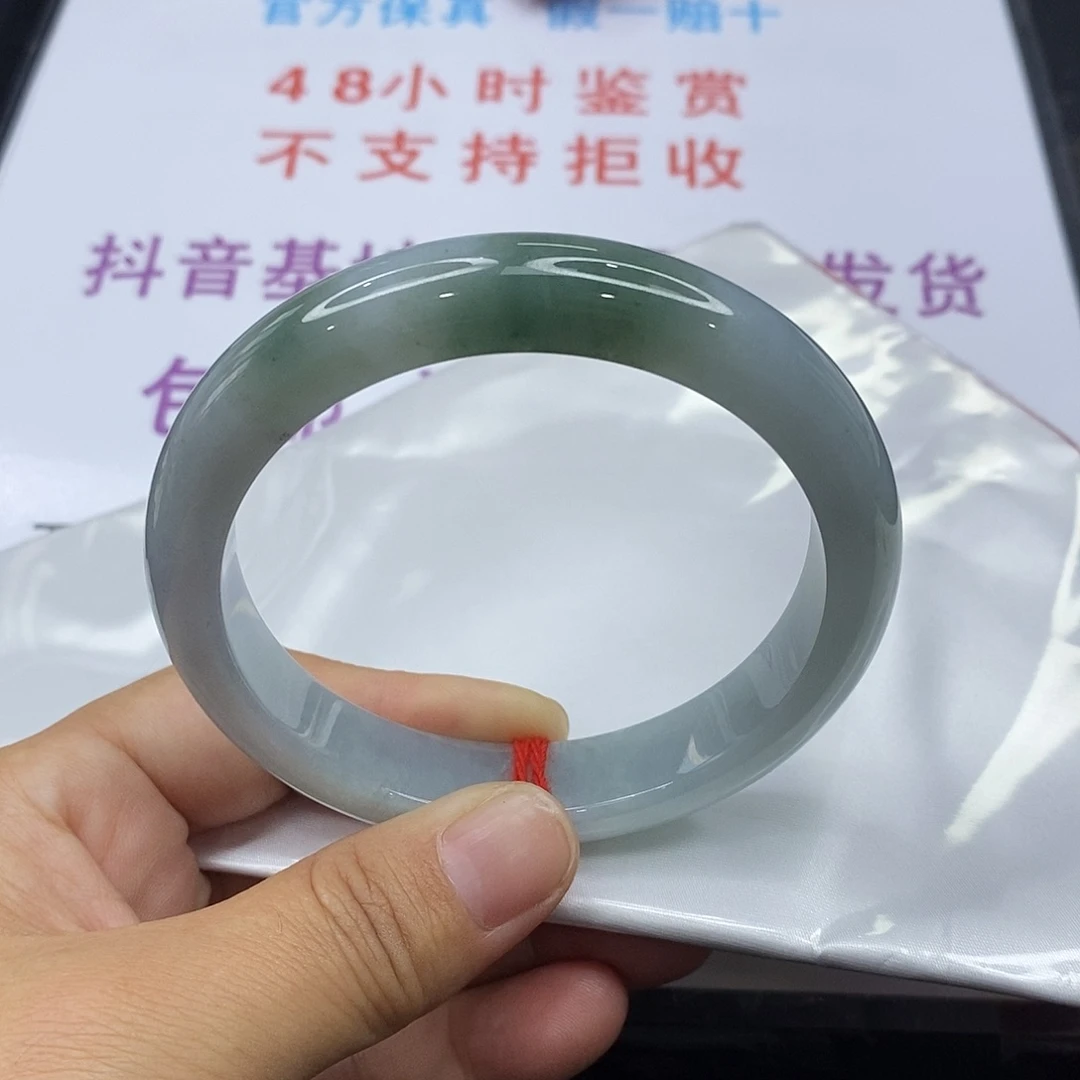 翡翠未镶嵌手镯翡翠
