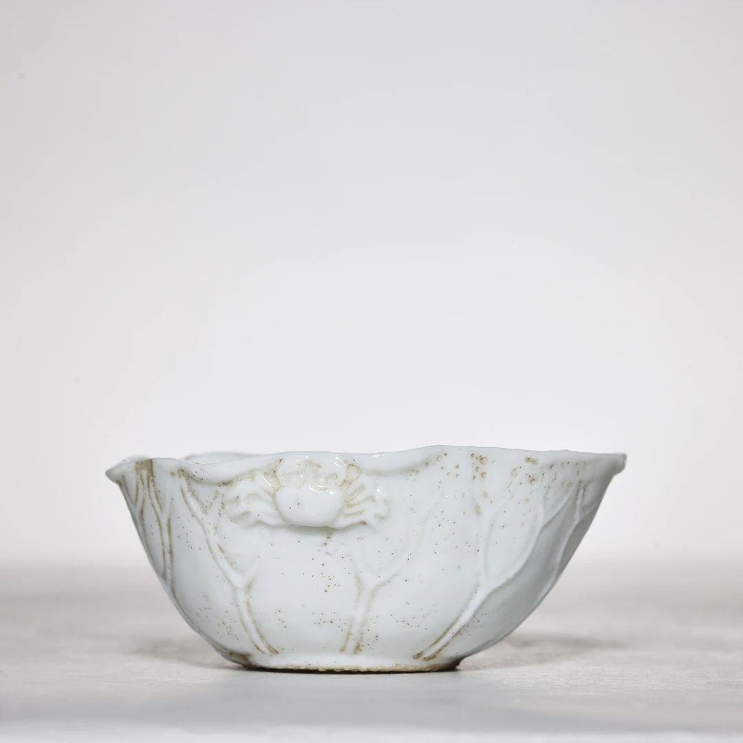 【预展专用】4283清晚期·德化窑荷叶洗