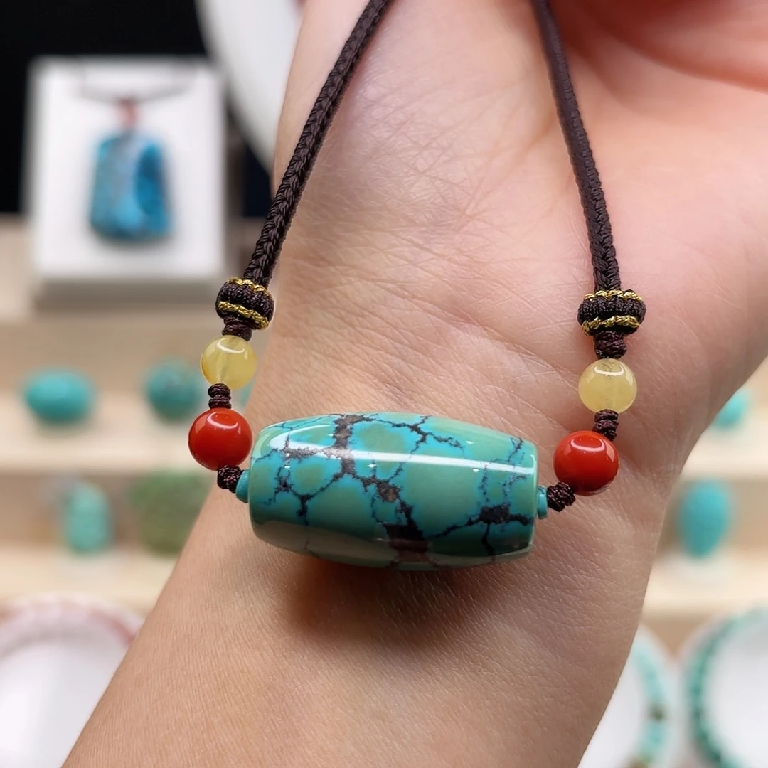 绿松石配饰未镶嵌